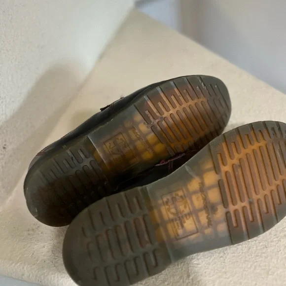 Dr. Martens Cherry distressed Red Adrian Tassel Loafers  Men’s size 11 - Picture 12 of 15